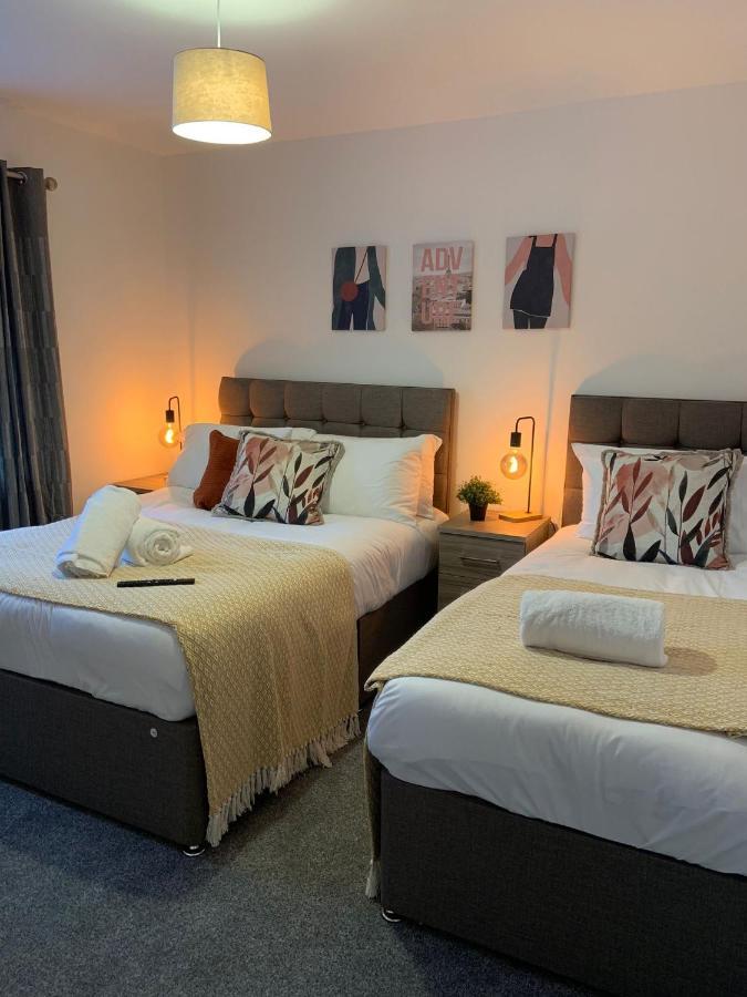 The Glenroy - Tv In Every Bedroom! Swansea Extérieur photo