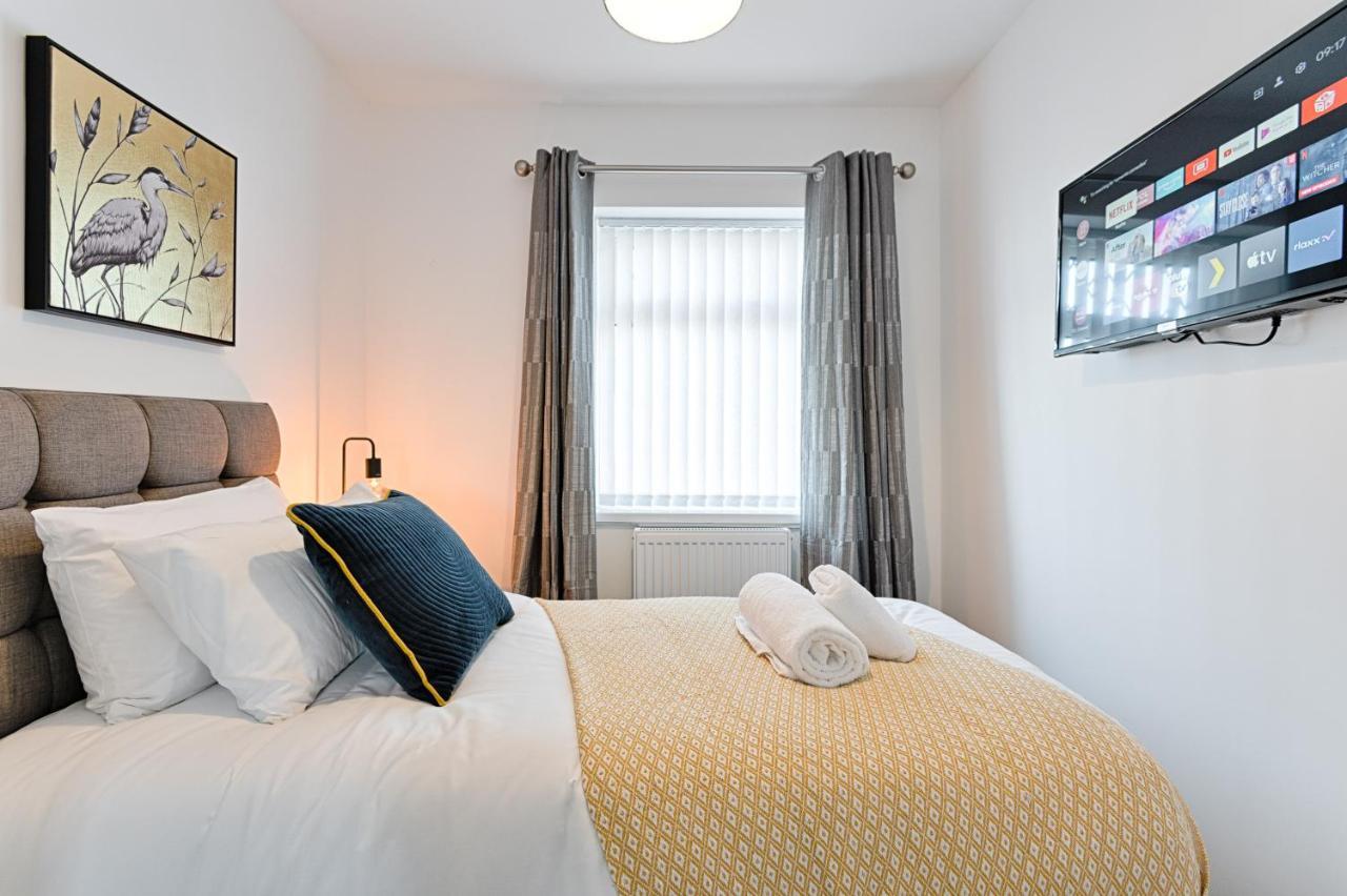 The Glenroy - Tv In Every Bedroom! Swansea Extérieur photo