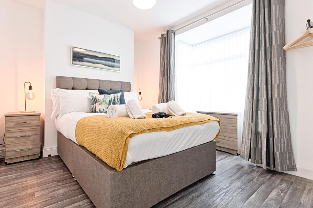 The Glenroy - Tv In Every Bedroom! Swansea Extérieur photo