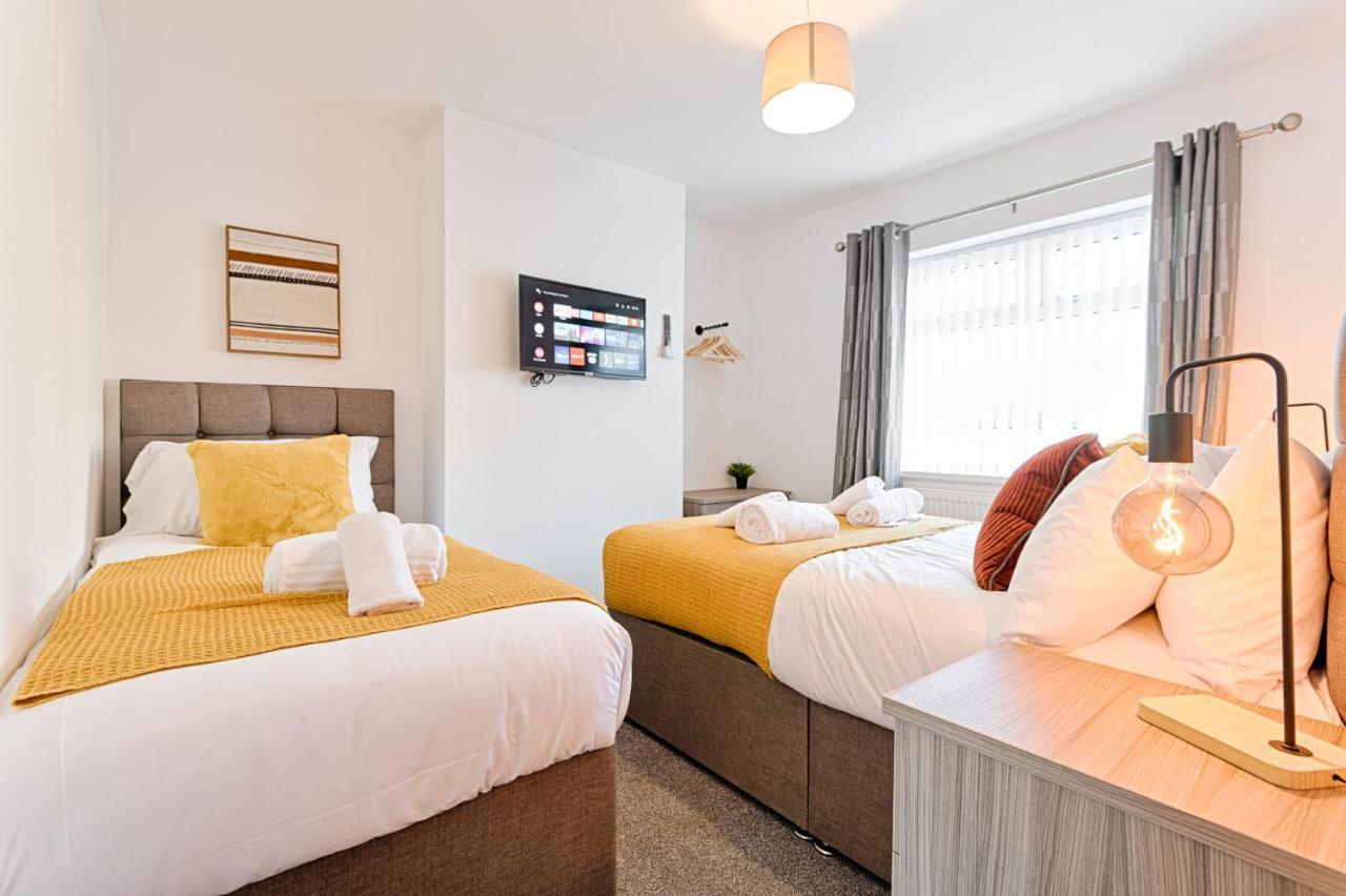 The Glenroy - Tv In Every Bedroom! Swansea Extérieur photo
