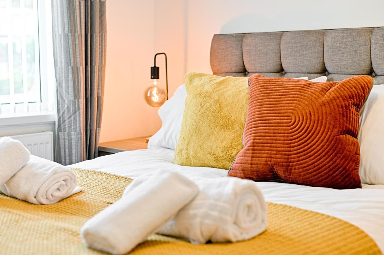 The Glenroy - Tv In Every Bedroom! Swansea Extérieur photo
